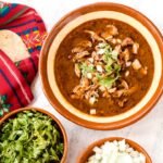 Receta: ¿Cómo hacer birria de res en olla exprés? - Sibeti Recetas