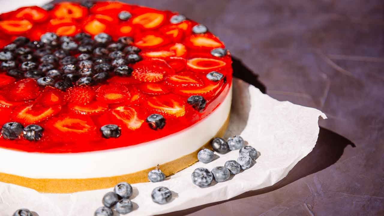 Receta fácil: ¿Cómo hacer gelatina con trozos de fruta? - Sibeti Recetas