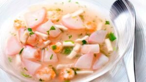 Cómo se hace la receta del consomé de camarón tradicional