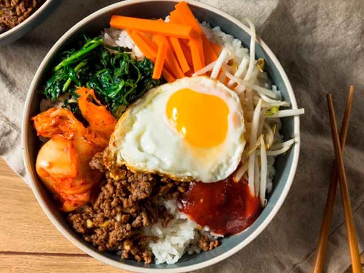 Bibimbap: ¿Qué es cómo hacer la receta coreana paso a paso?