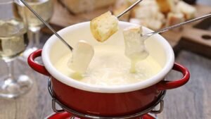 Cocina suiza Cómo hacer la receta de fondue de queso